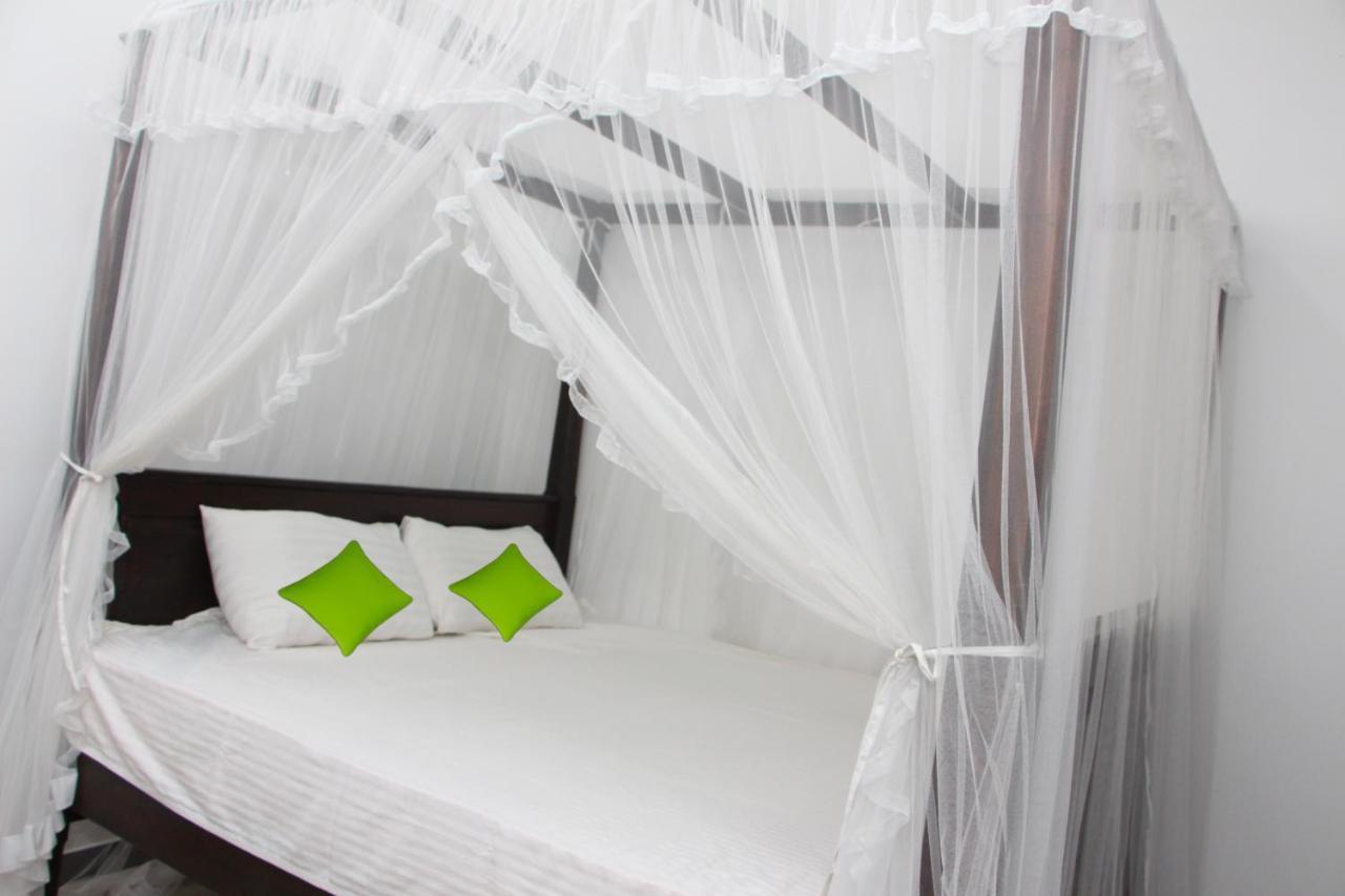 Masith Guest House Unawatuna Buitenkant foto