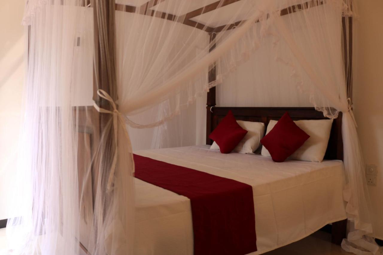 Masith Guest House Unawatuna Buitenkant foto