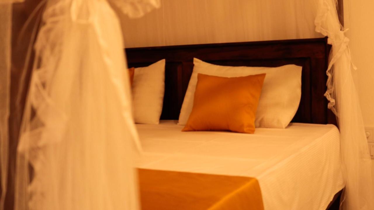 Masith Guest House Unawatuna Buitenkant foto